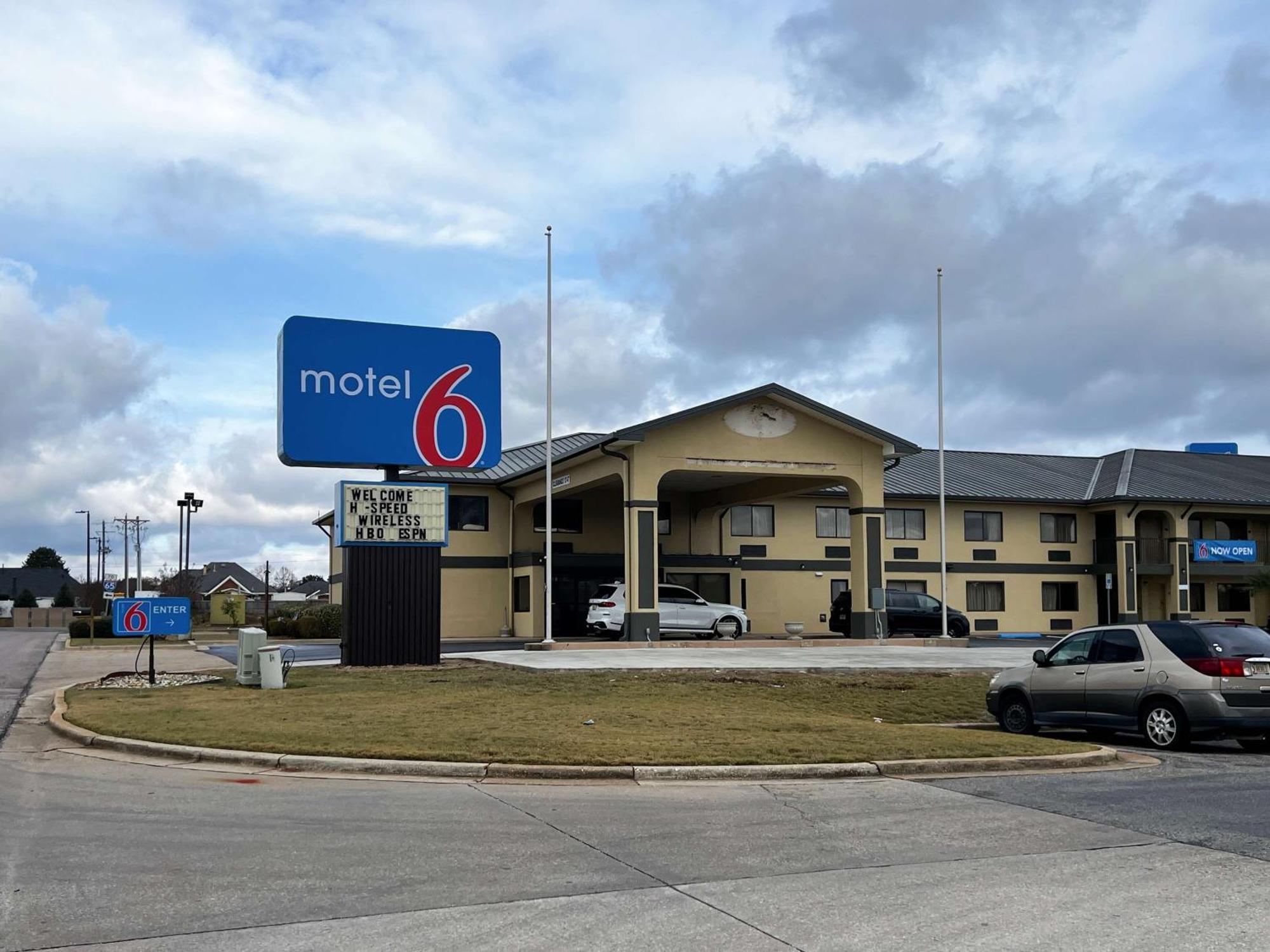 Motel 6 Prattville Al Buitenkant foto