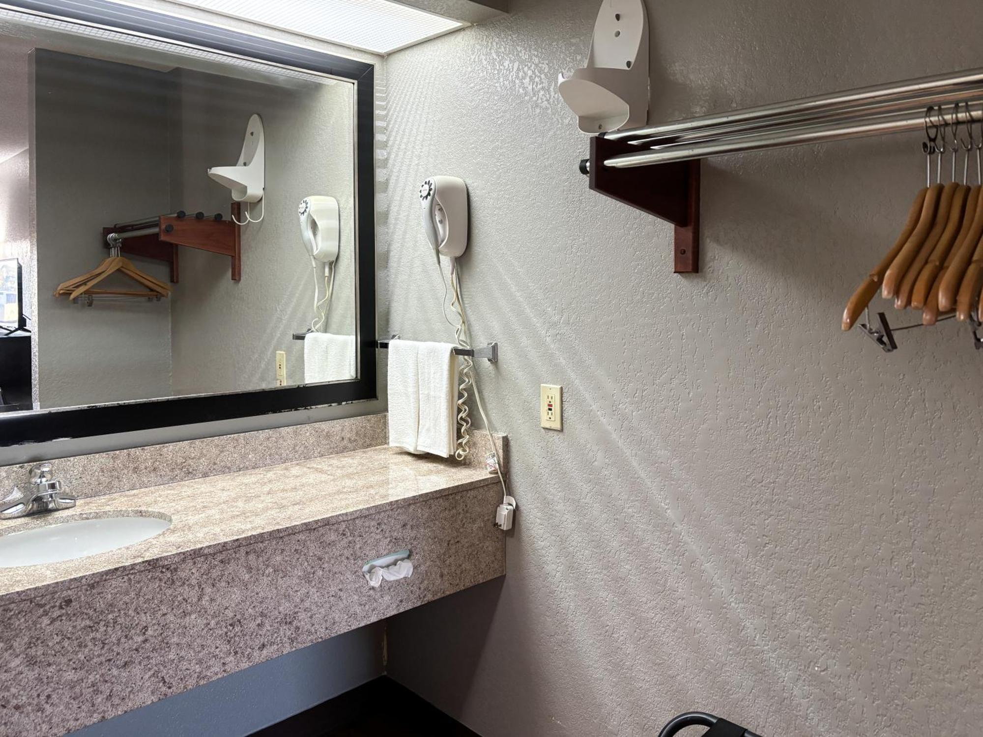 Motel 6 Prattville Al Buitenkant foto